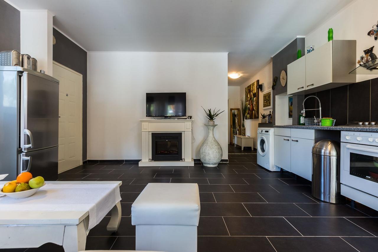 Holliday Home Maxdom Sukošan Kültér fotó